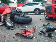 Motociclista muere tras invadir carril y chocar contra vehículo en Corozal