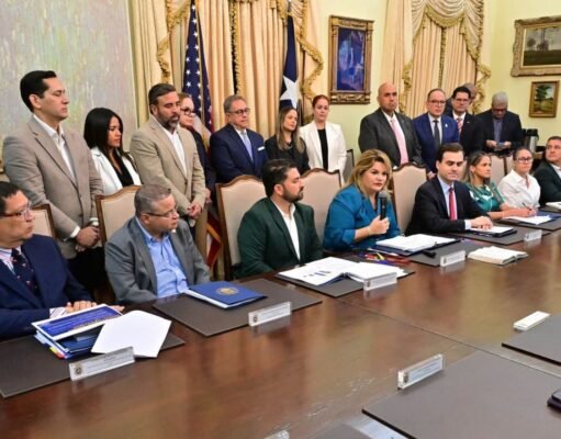 Pedirán al Congreso eliminar tope de Medicaid y mantener pareo federal