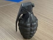 Encuentran granada en tienda de Bayamón