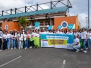 Menonita realiza marcha comunitaria con mensaje para prevenir el suicidio
