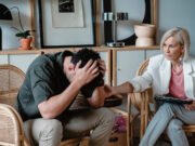 Hablar de suicidio también es una forma de salvar vidas