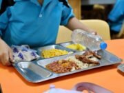 Realizarán vista pública sobre desperdicio y disposición de alimentos en los comedores escolares
