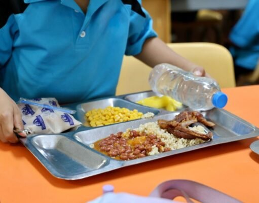 Realizarán vista pública sobre desperdicio y disposición de alimentos en los comedores escolares