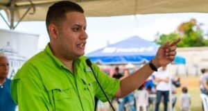 Camuy prohíbe el consumo de alcohol en gasolineras y establece multas de hasta $5,000