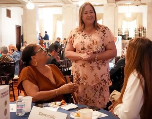 Alcaldes y Contraloría unen esfuerzos para prevenir fallas en la administración municipal
