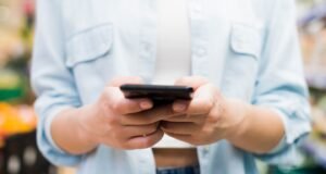 AAA notificará a sus abonados sobre averías y servicios mediante WhatsApp y correo electrónico