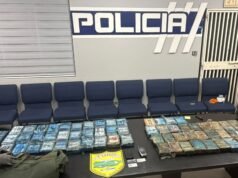 Ocupan 69 bloques de aparente cocaína y arrestan a cuatro hombres cerca de isla Palomino