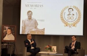Presentan edición conmemorativa de memorias de Rafael Hernández Colón